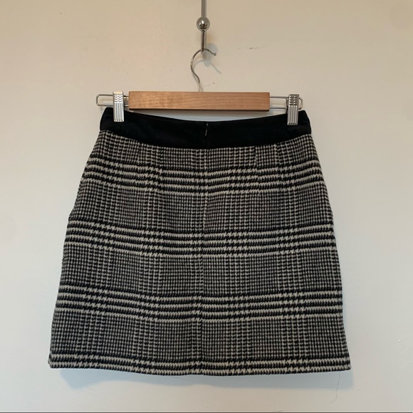 Jack Wills Houndstooth Skirt - Picture 4 of 6